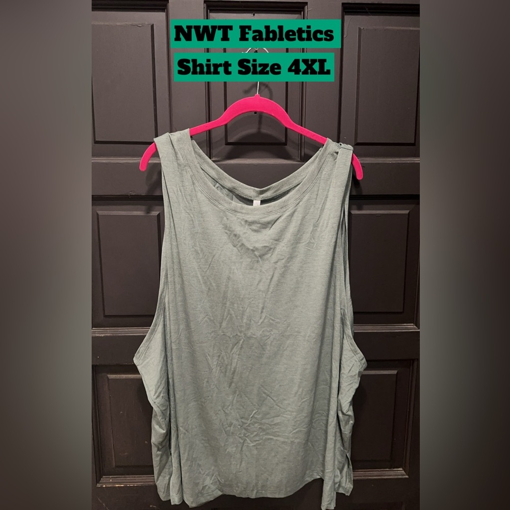 NWT Fabletics green muscle Shirt Size 4XI.